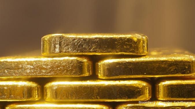 Sinyal perekonomian melambat, harga emas melandai