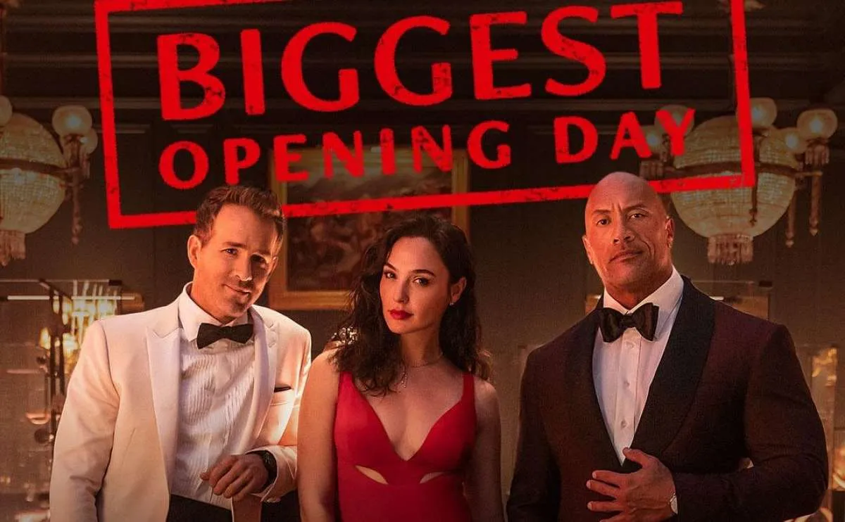 Tayang perdana, film Red Notice langsung mencetak rekor di Netflix