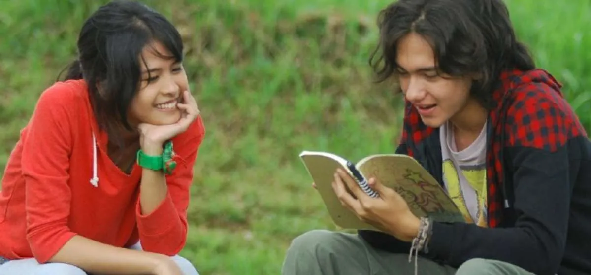 Film-film Indonesia terbaru di Netflix Desember, 3 film romantis ini sudah tayang