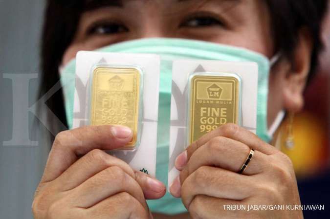 Harga emas Antam turun Rp 4.000 jadi Rp 939.000 per gram pada Kamis (16/4)