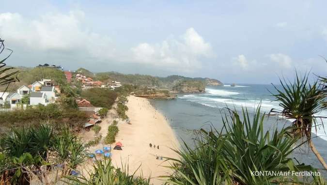 Keelokan Pantai Watu Kodok Mendatangkan Berkah