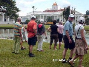 Target kunjungan turis sebesar 7,7 juta sukar tercapai