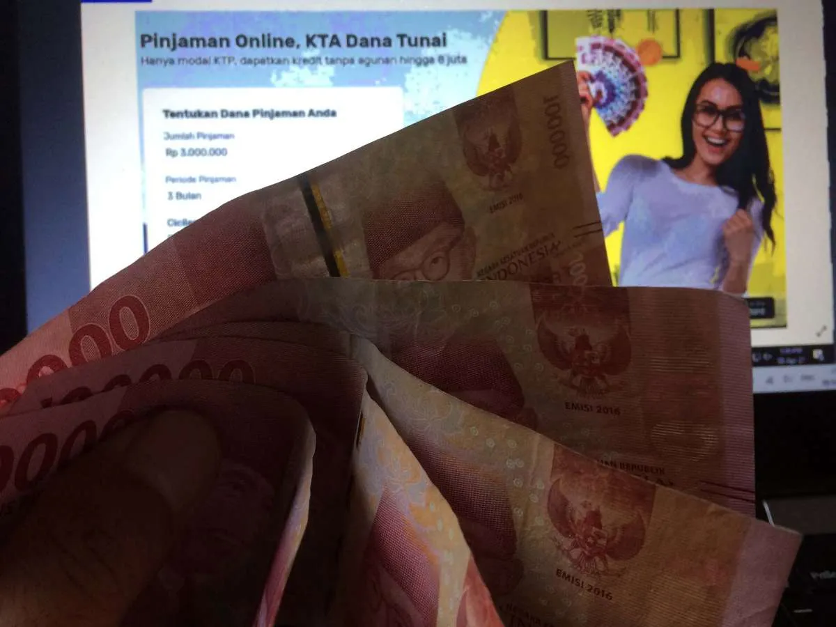 Warga Semakin Suka Pinjol, Pastikan Pilih Pinjol Legal & Jauhi Layanan Ilegal!