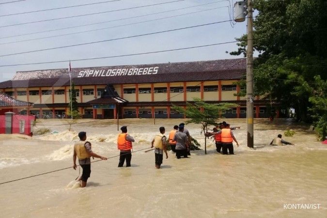 Cerita mengenai tanggul sungai jebol yang bikin Kabupaten Brebes banjir