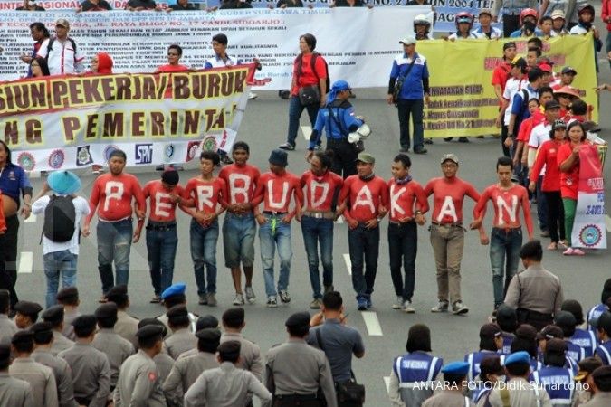 Buruh ancam blokir jalan tol jika MEA berlaku