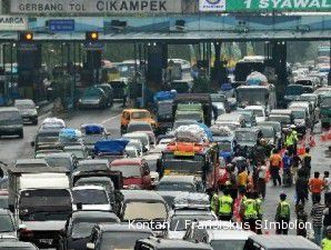 Polisi berlakukan sistem buka tutup di KM 66 Tol Cikampek