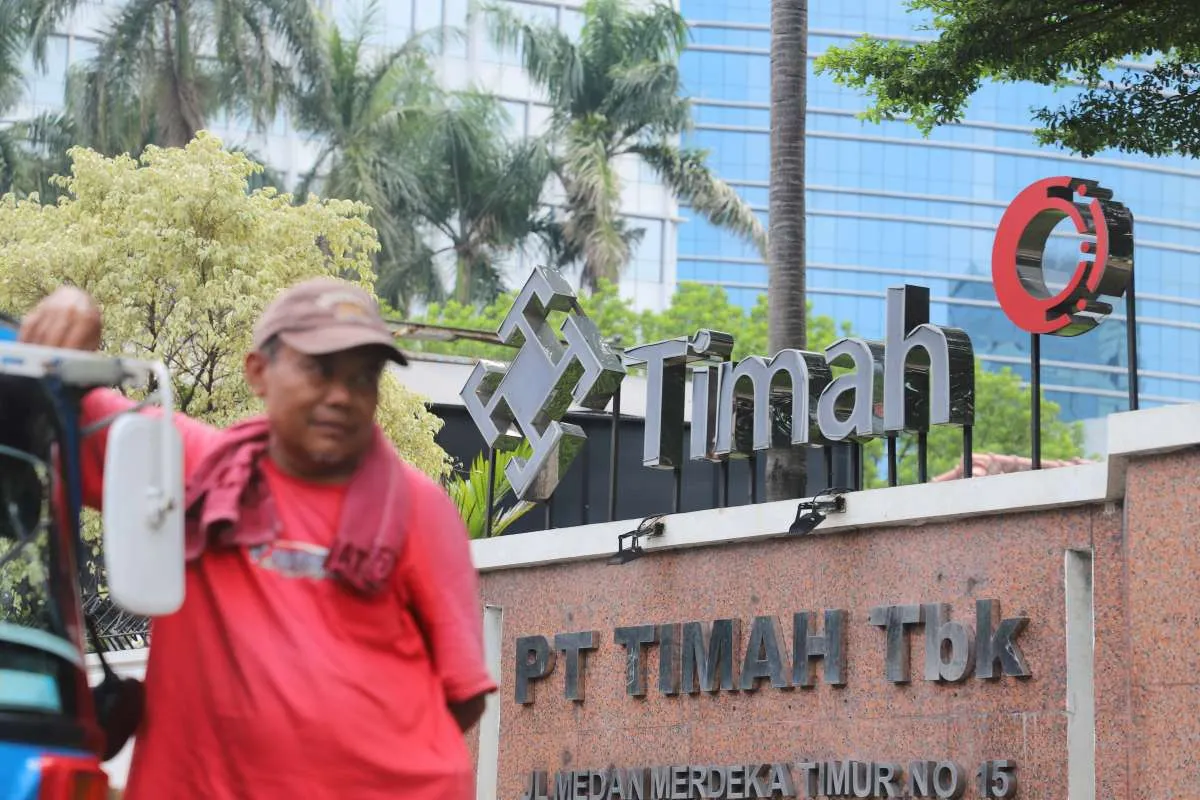 Harga Timah Meroket, PT Timah (TINS) Targetkan Pendapatan Naik hingga 75%
