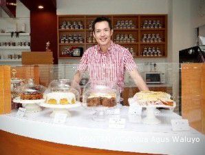 Erwin Parengkuan: Dulu online, kini kedai offline
