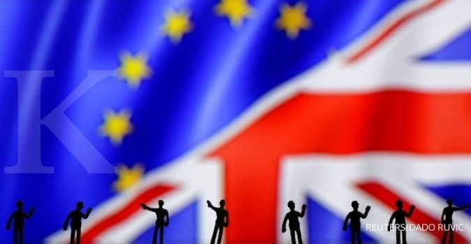 Hitungan awal, pemilih Inggris condong ke Brexit