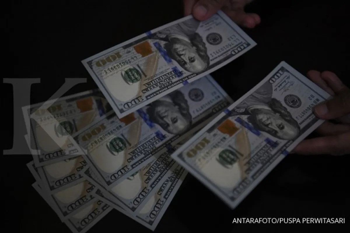Cadangan devisa Februari naik menjadi US$ 123,3 miliar