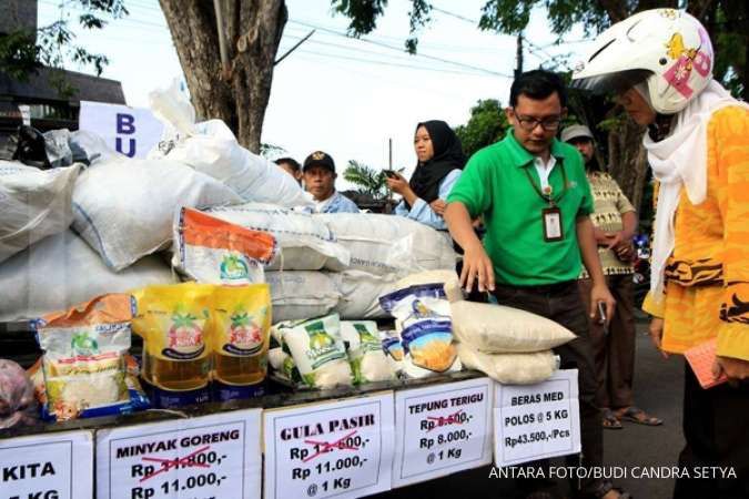 Jaga stabilitas pangan jelang Lebaran, Bulog lakukan operasi pasar 