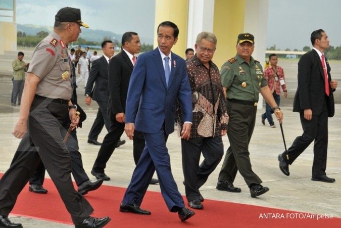 Ke Malang, Jokowi saksikan pengukuhan Ma'ruf Amin