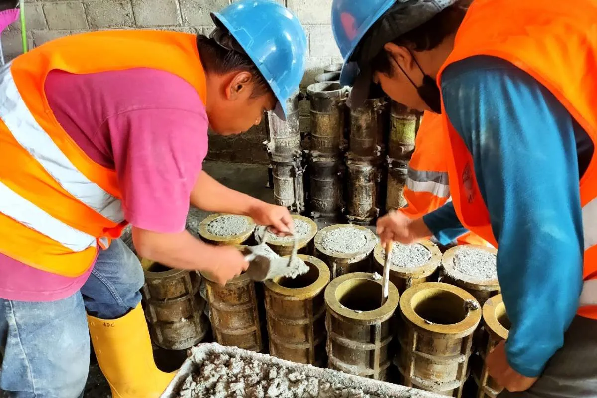 Semen Indonesia Raih Best Paper Award di Ajang Riset Sustainability Kelas Dunia 