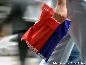 Kejutan, Penjualan Ritel AS Naik 1%