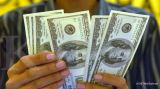 Dollar on Defensive as Data Show Cracks in US Jobs Market