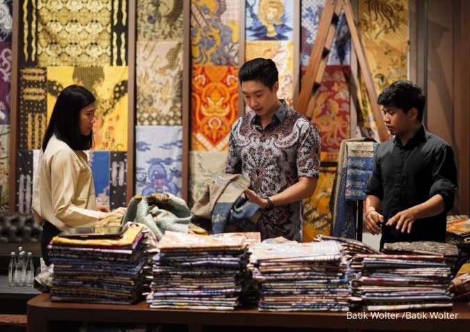 Mau Belanja Batik Wolter? Ada Antar-Jemput Gratis dari Bandara
