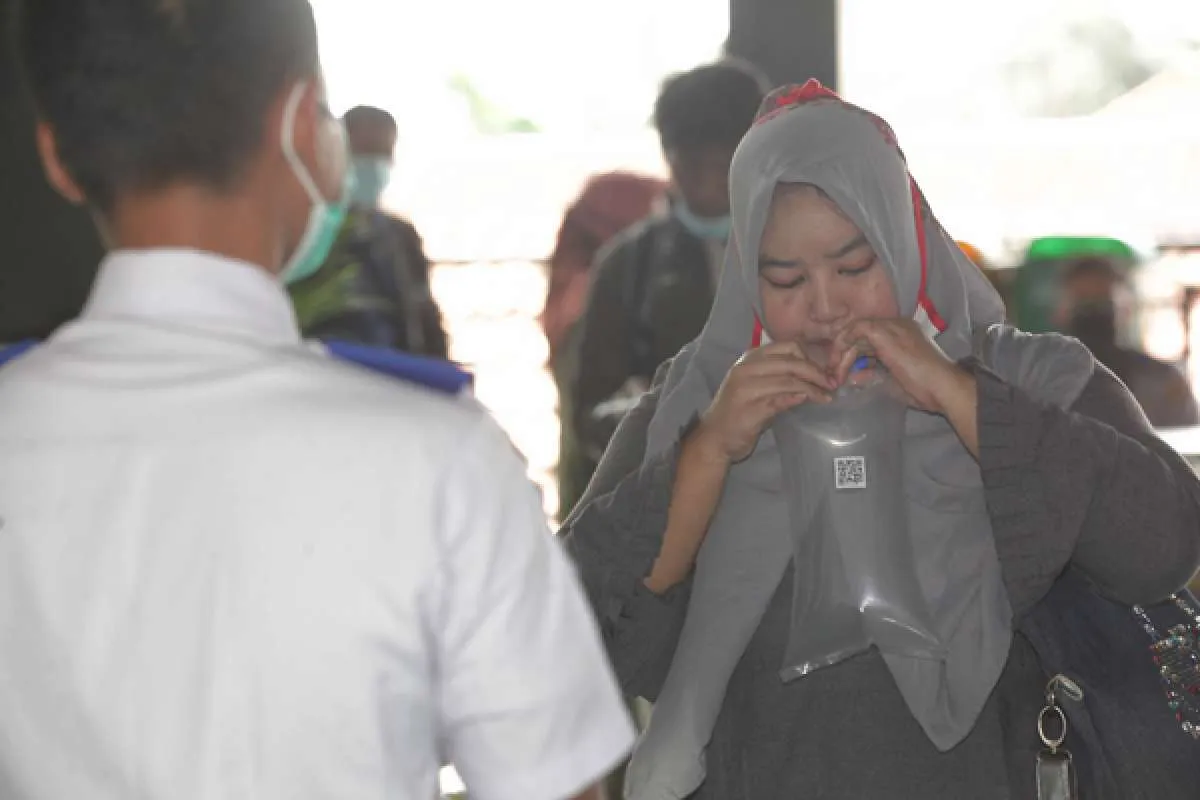 Bukan GeNose C19, Perhimpunan Dokter Paru bilang tes Covid-19 minimal rapid antigen