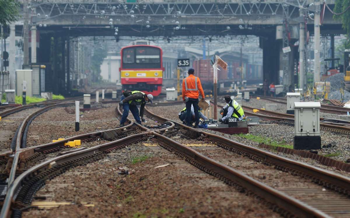 Perawatan rel kereta