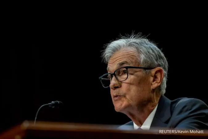 Jerome Powell Says He will Stay at Fed Through End of Term as Chair