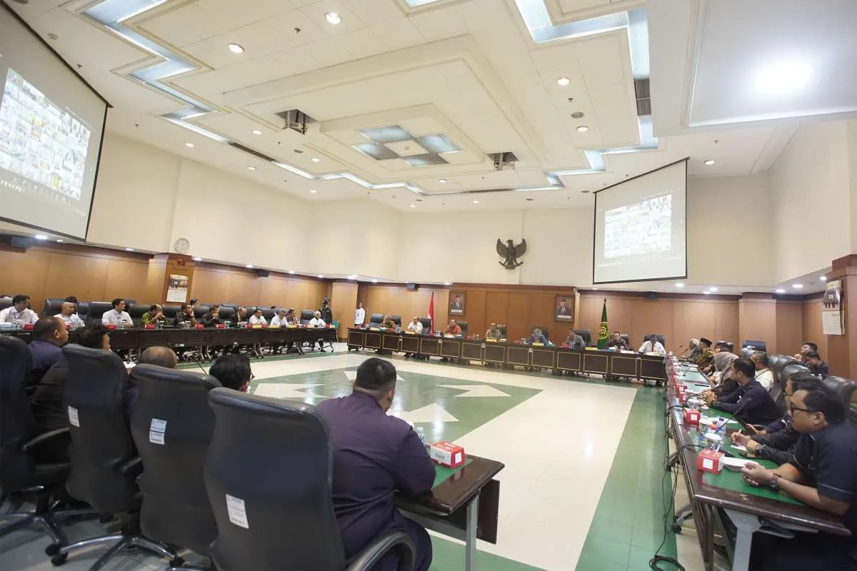 THR Hakim 2026: Kenaikan Fantastis hingga 5 Kali Lipat, Cair Lebih Awal!