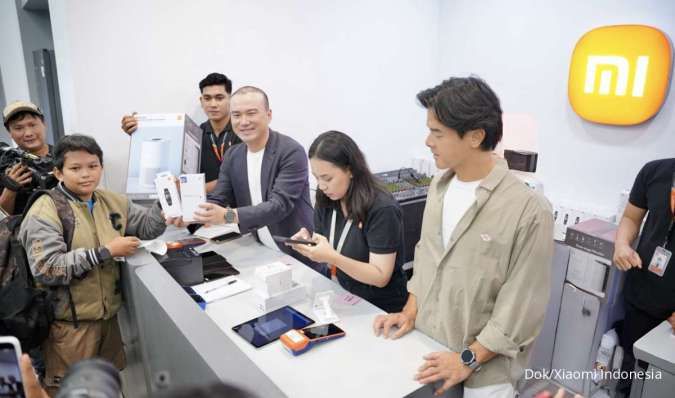 Penjualan Perdana Xiaomi 15T Sukses di 14 Kota, Disambut Antusias Pembeli