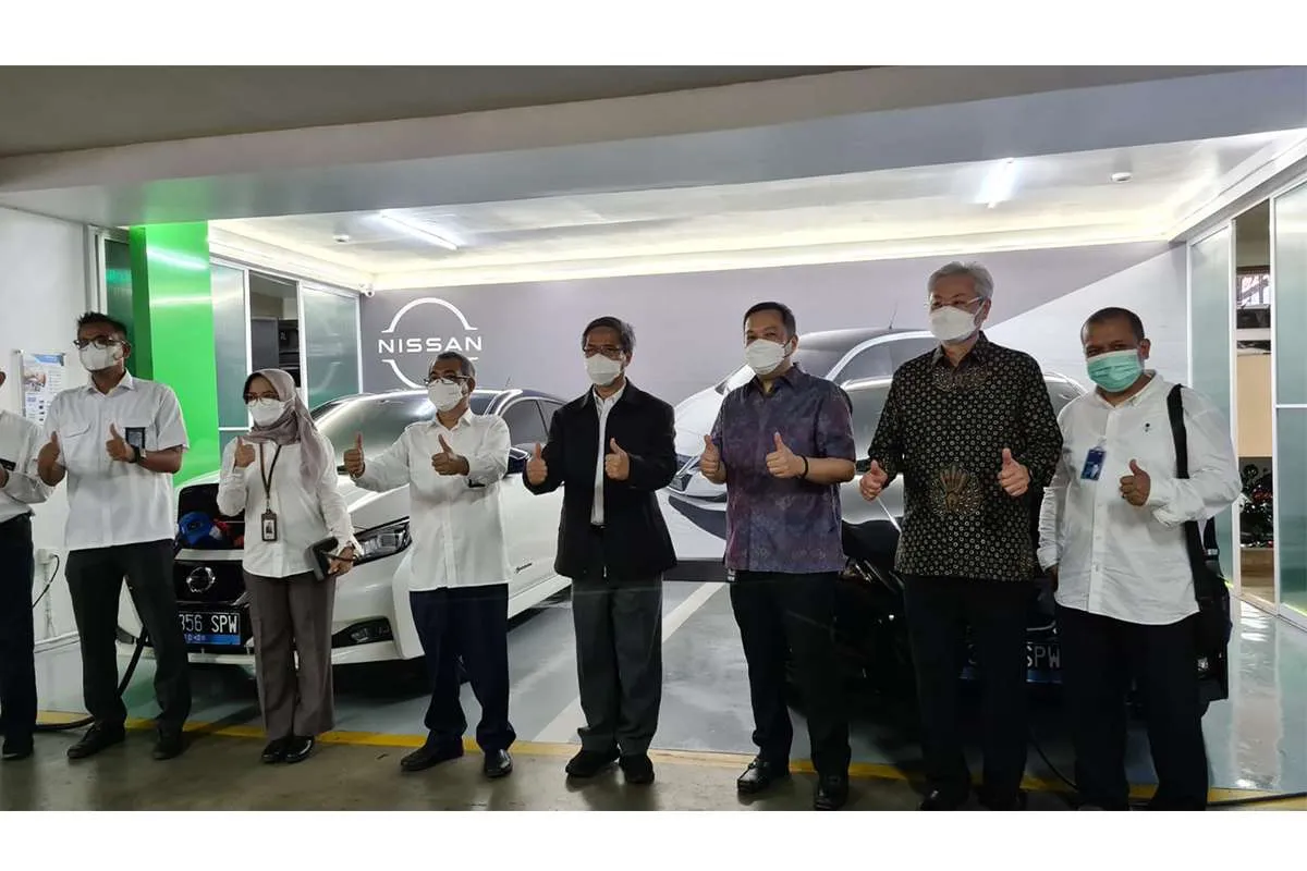 Gandeng Nissan, PLN Hadirkan Mitra Swasta Pertama Penyediaan SPKLU di Indonesia 