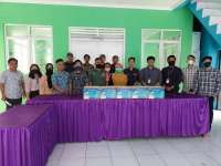 Kolaborasi Peningkatan Literasi, Kompas Gramedia melalui UMN Donasi Buku Bacaan