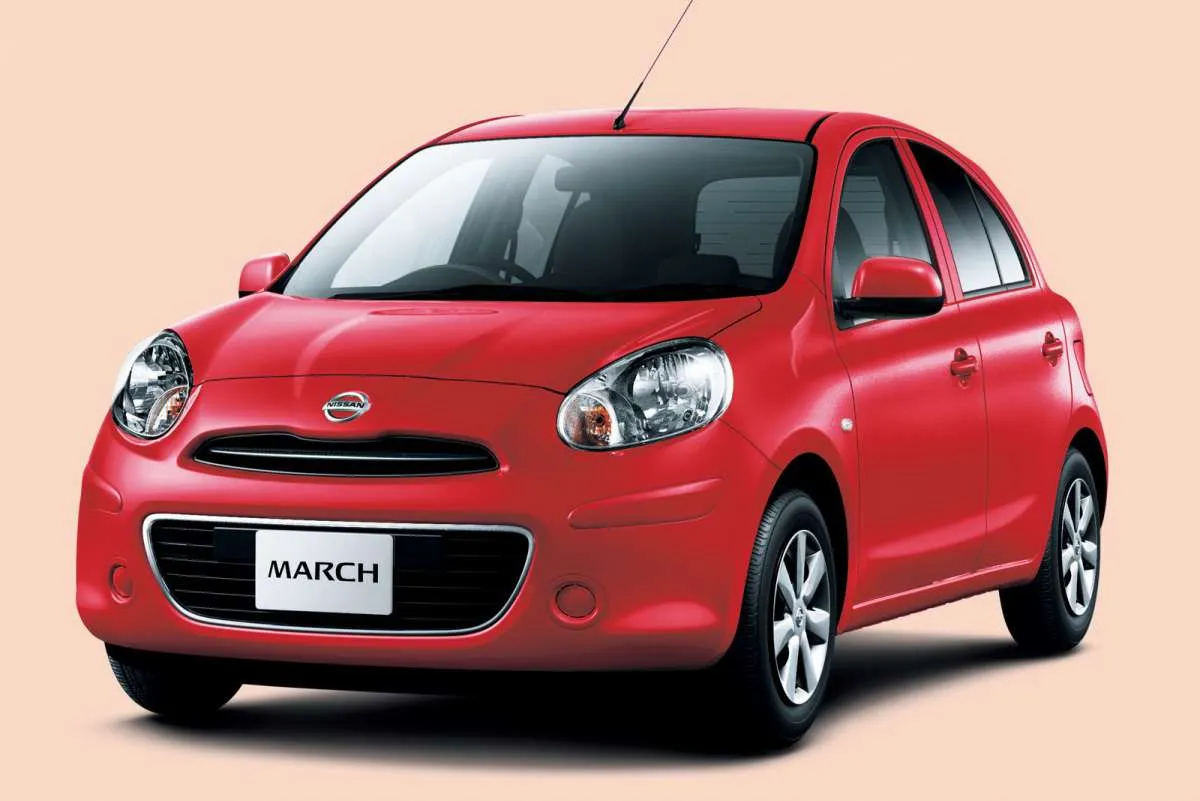 Mobil bekas Nissan March tahun segini harganya mulai Rp 70 juta