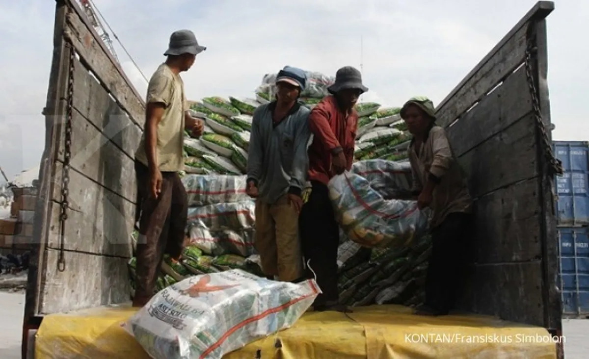 Stock beras aman sampai 8 bulan ke depan