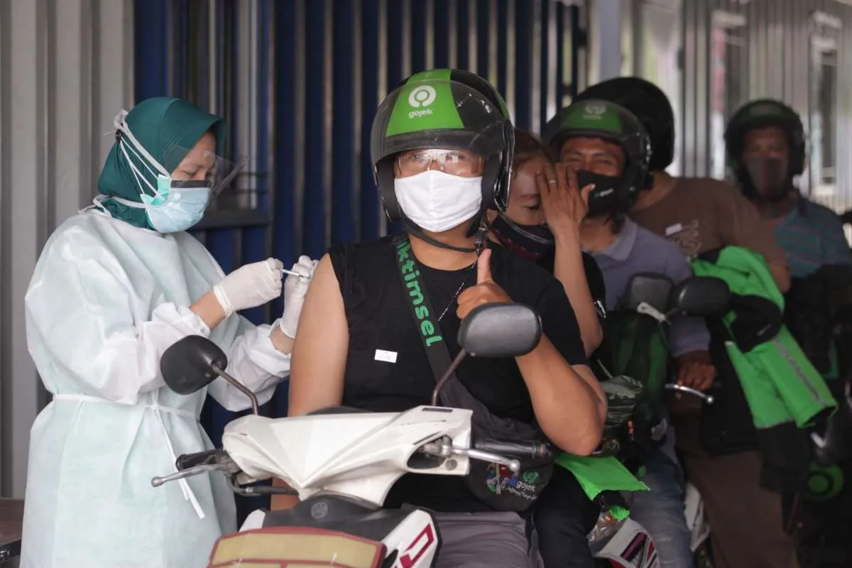 UPDATE Vaksinasi Covid-19, dosis kedua mencapai 7.629.859 hingga Jumat (30/4)