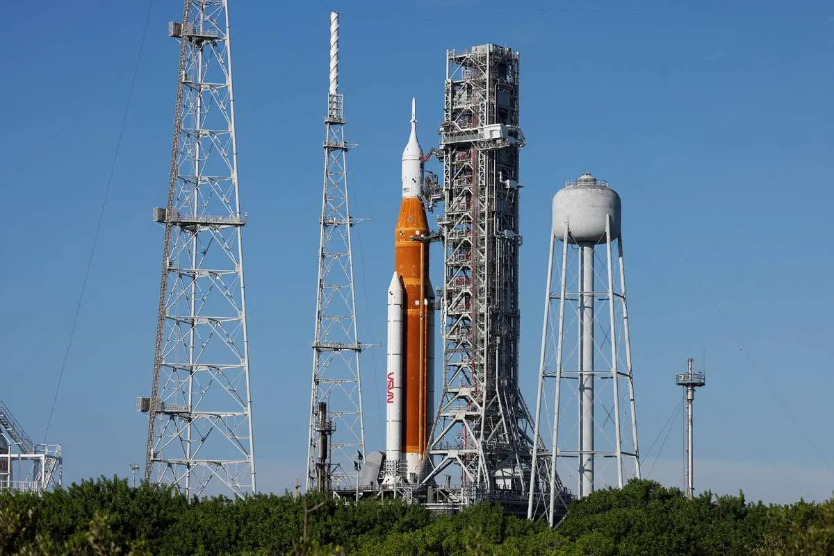 NASA to Make Second Attempt at Debut Moon Rocket Launch on Saturday