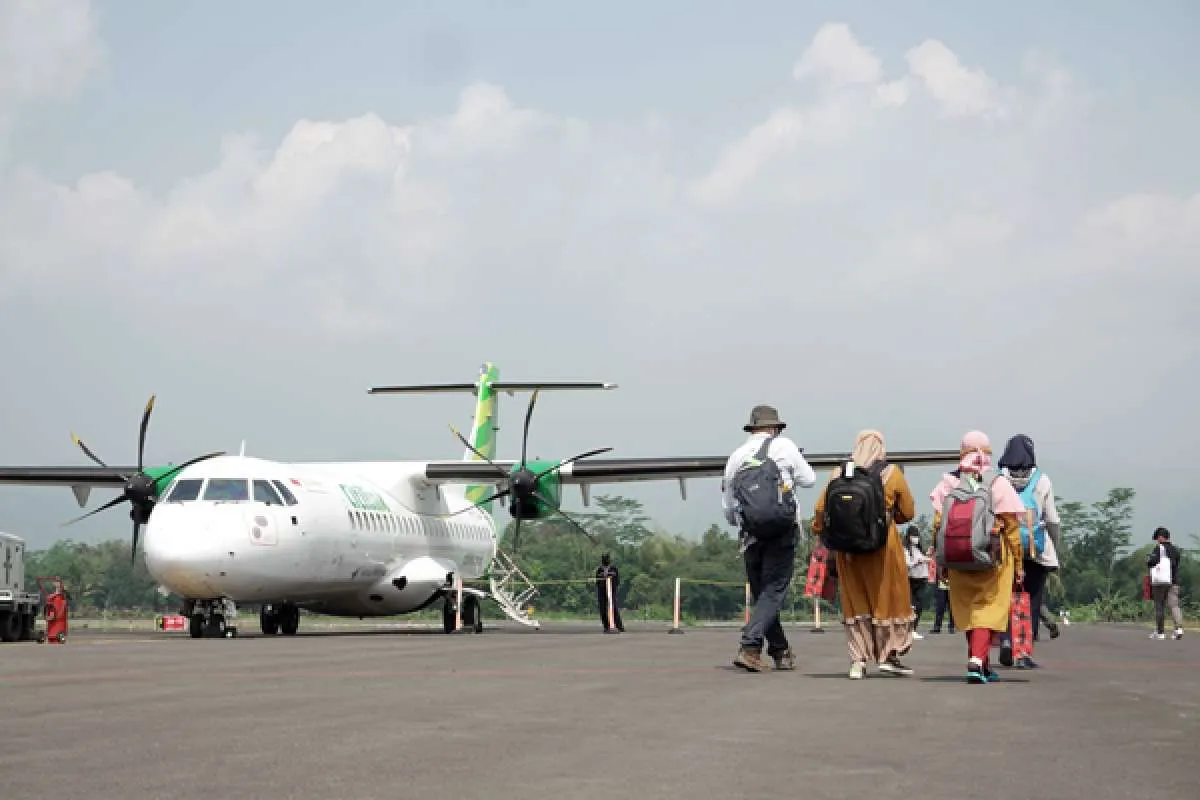 Tinjau proyek Bandara JB Soedirman, Jokowi: Dorong ekonomi Jateng bagian Selatan