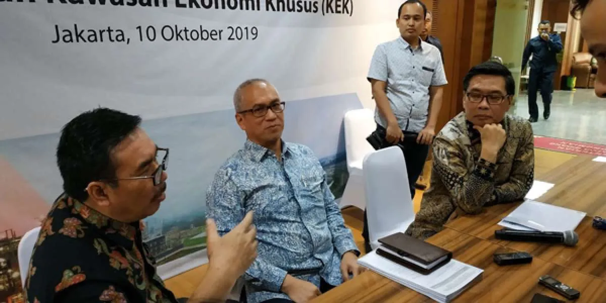 Pemda diharapkan lebih berperan dalam mendorong investasi di KEK