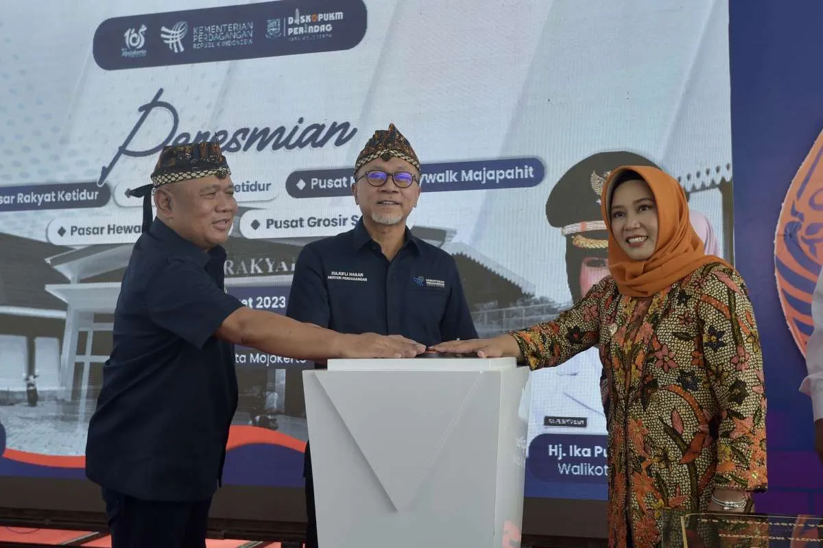 Resmikan Pasar Rakyat & Tematik di Mojokerto, Mendag: Pasar Urat Nadi Ekonomi Rakyat