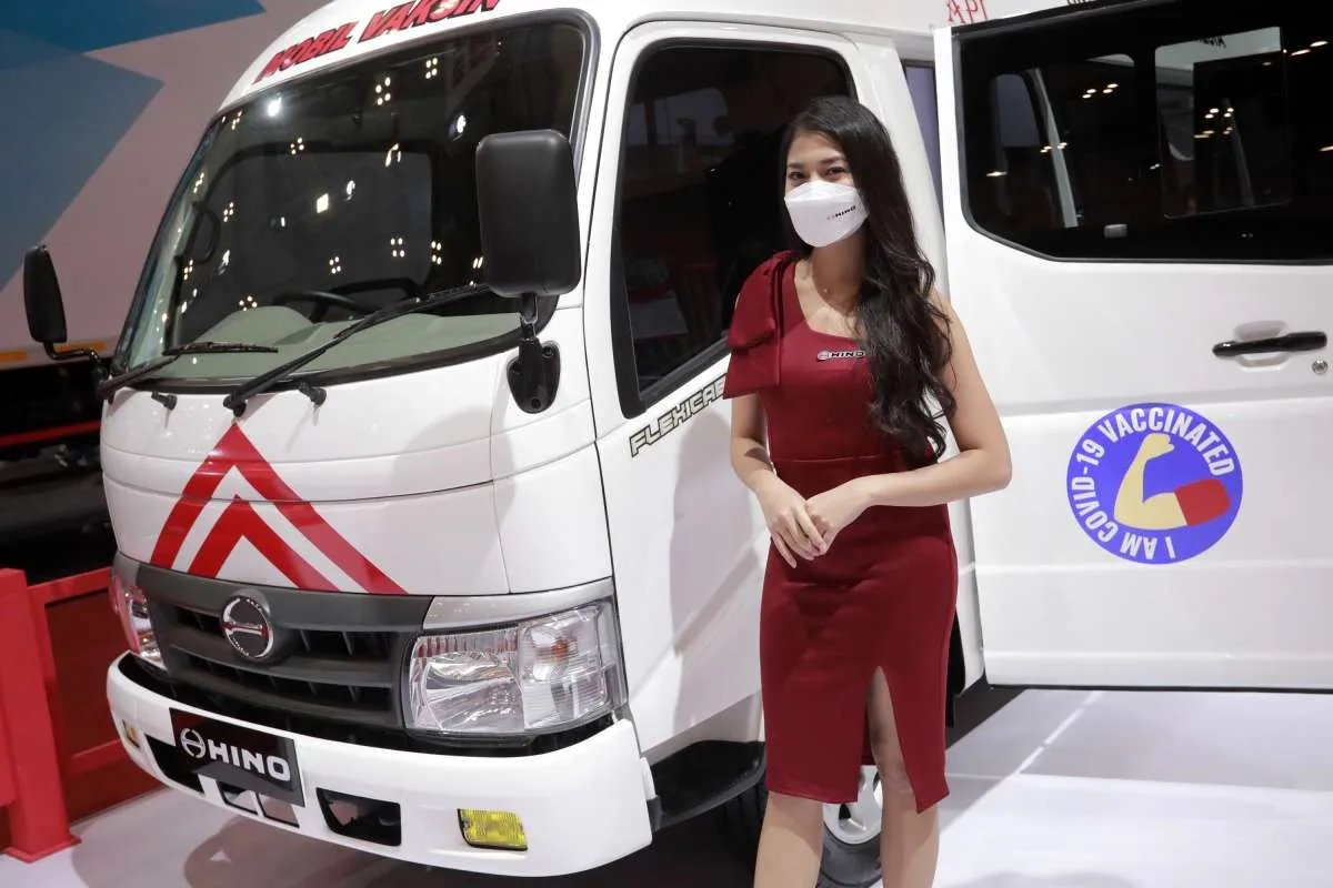 Hino Motors Sales Indonesia (HMSI) pamerkan mobil vaksin keliling di GIIAS 2021