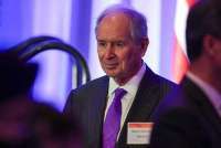 Pendapatan CEO Blackstone, Steve Schwarzman, Turun menjadi US$ 896,7 Juta pada 2023