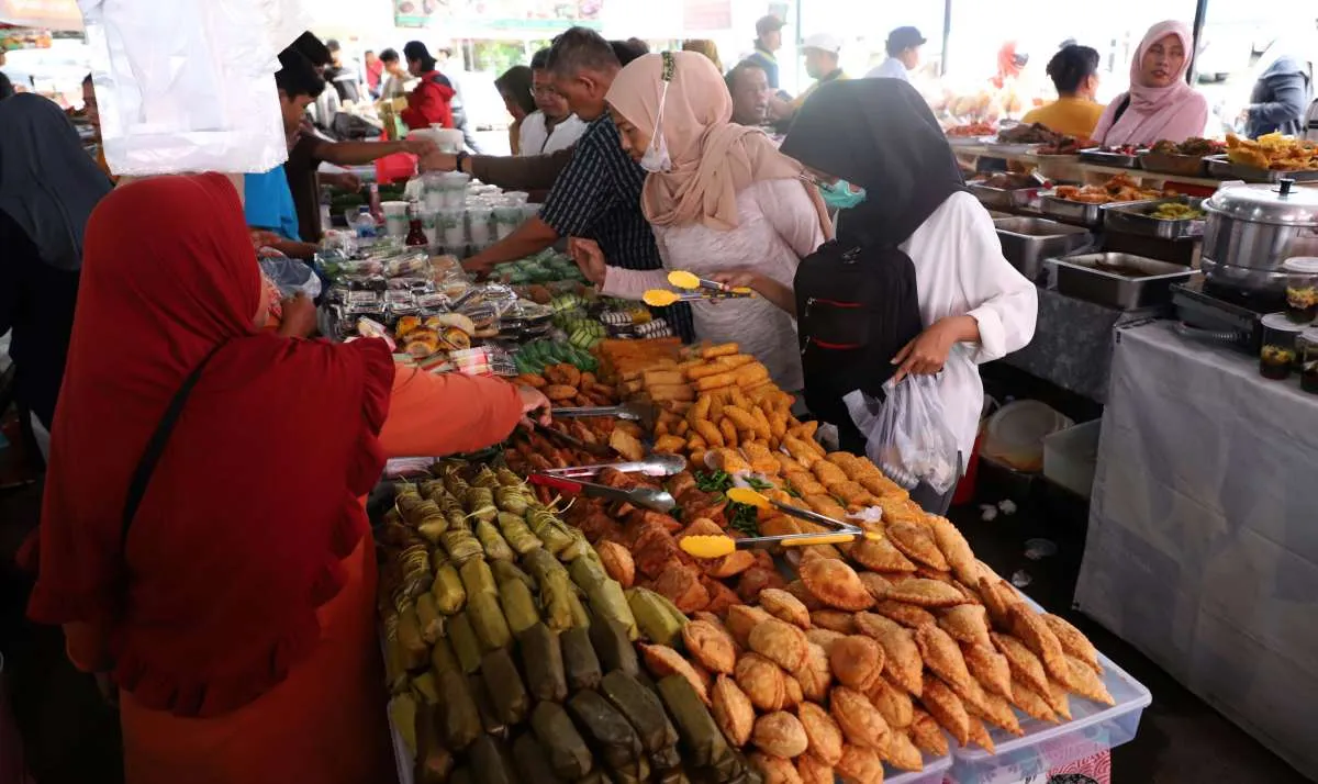 Makan Gorengan Tiap Hari Saat Buka Puasa, Apa Efeknya?