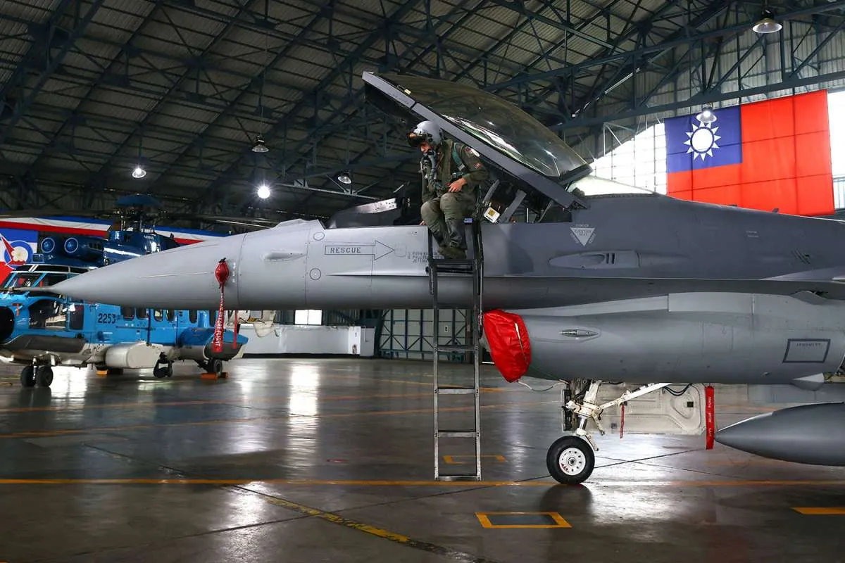 Taiwan Pamerkan Jet Tempur Tercanggih Pasca Latihan Militer China
