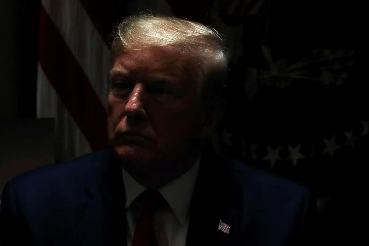 Memanas, Trump siapkan respons sangat kuat untuk China terkait Hong Kong