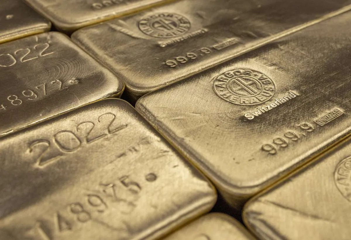 Harga Emas Stabil ke Level US$ 2.723 Ons Troi di Pagi Ini (22/10)