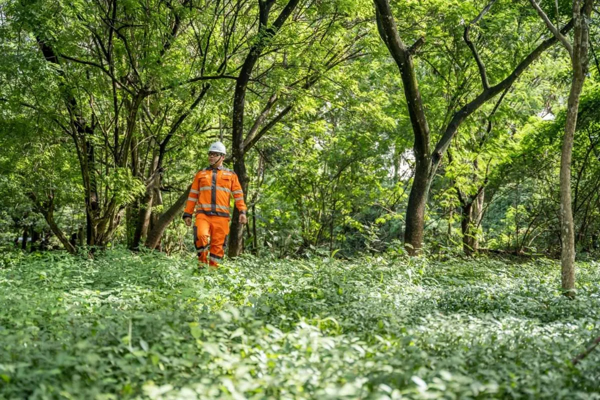 Solusi Bangun Indonesia Alokasikan 64 Ha Lahan Pabrik di Cilacap Jadi Hutan Kota