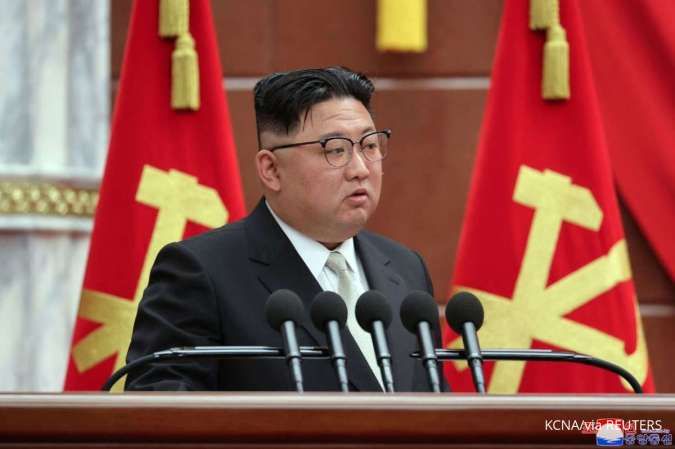 Ingatkan Ancaman Perang, Kim Jong Un Minta Militernya Lebih Intensif Berlatih 