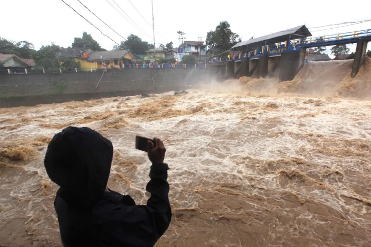 Kemenhub kerahkan tim reaksi cepat bantu korban banjir Jabodetabek