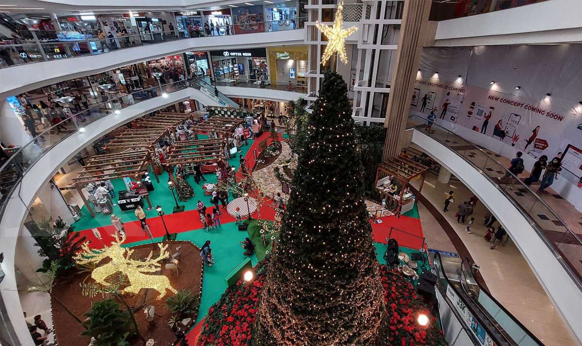 Pohon natal raksasa