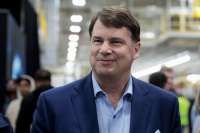 CEO Ford Jim Farley Akui Keunggulan Xiaomi SU7: Ini Apple dari China