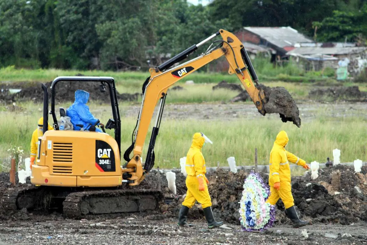Sedih! Kematian corona di Jawa Timur mendekati 1.000 orang, pemakaman corona 2.462
