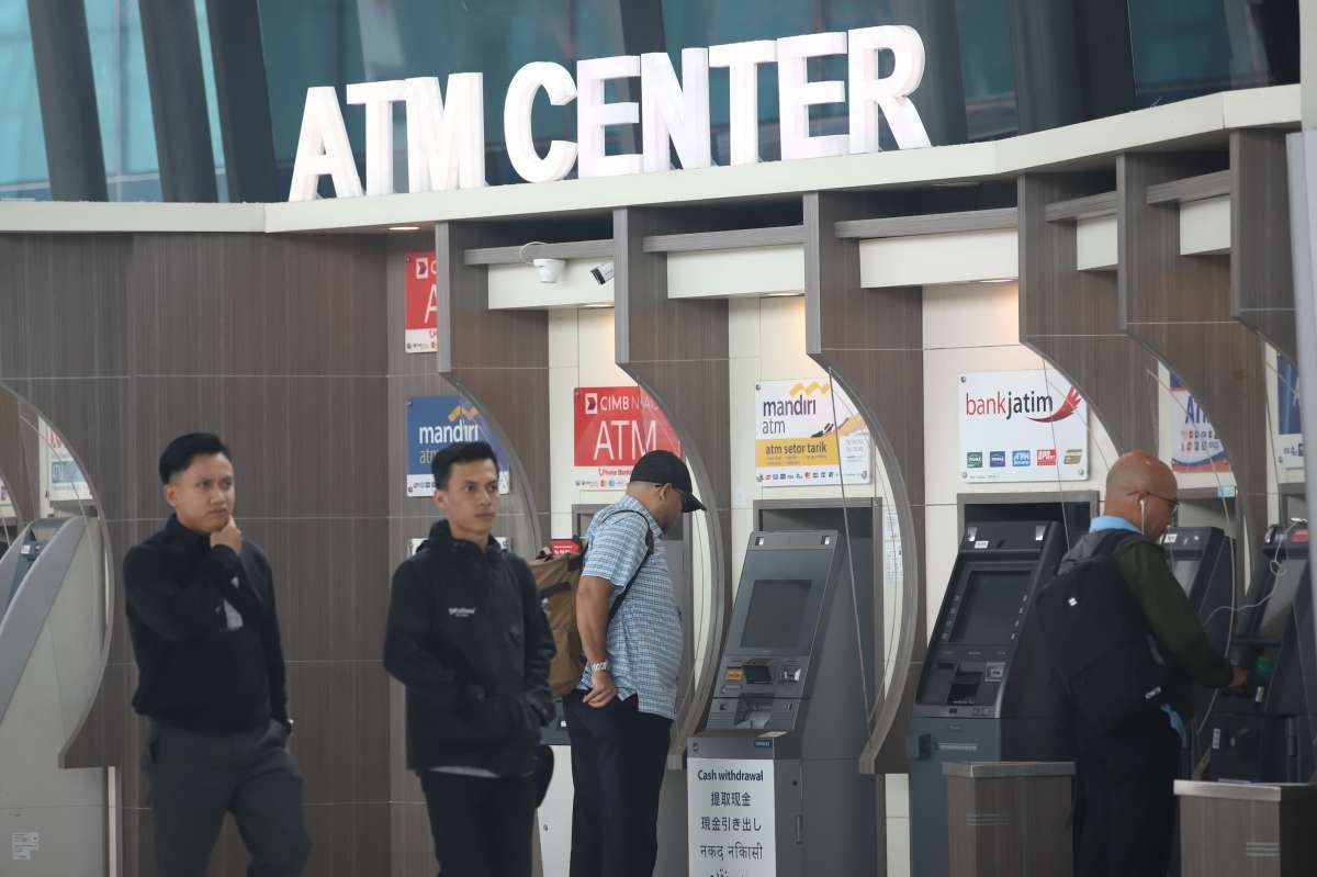 Perbankan Digital Makin Marak, Transaksi ATM Menurun