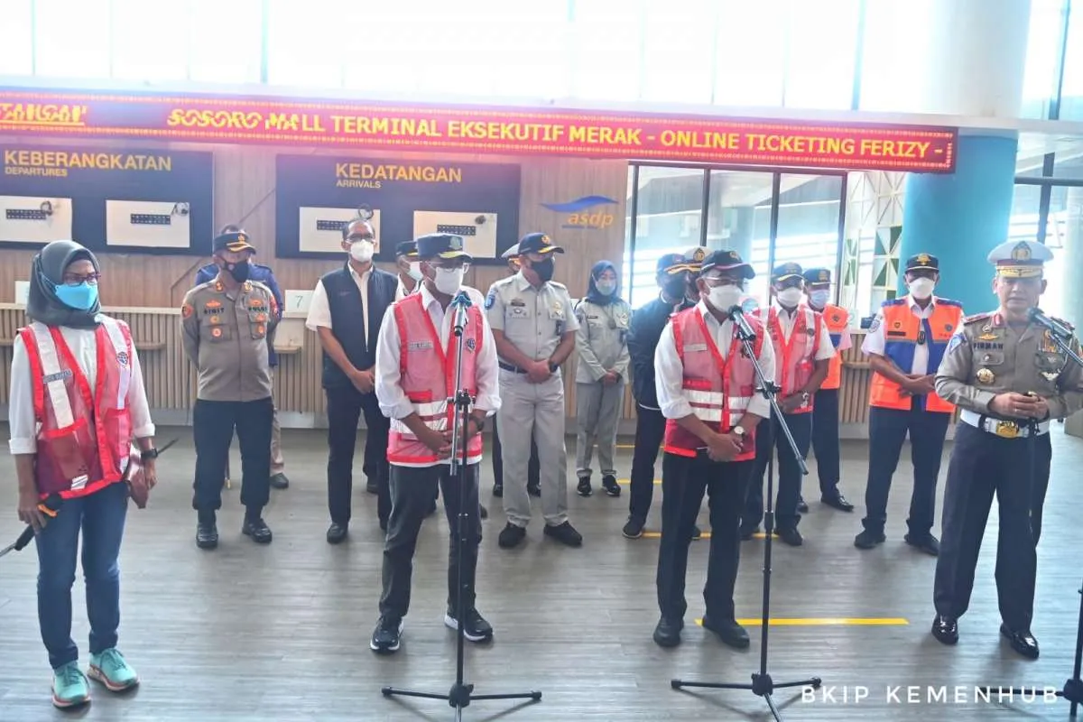 Pelabuhan Penyeberangan Merak-Bakauheni Jadi Salah Satu Titik Krusial Kepadatan Mudik