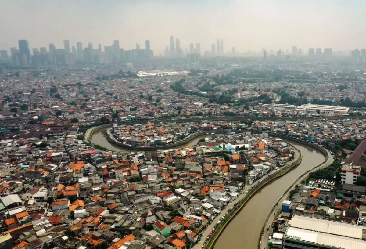 Cuaca hari ini di Jabodetabek cerah hingga berawan, panas menyengat di siang hari