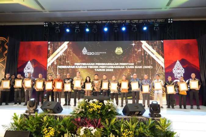 Kontan - J Trust Bank Kilas Online